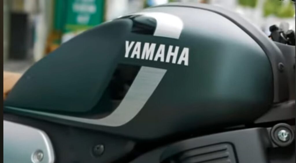 Yamaha xsr 155 2024 model