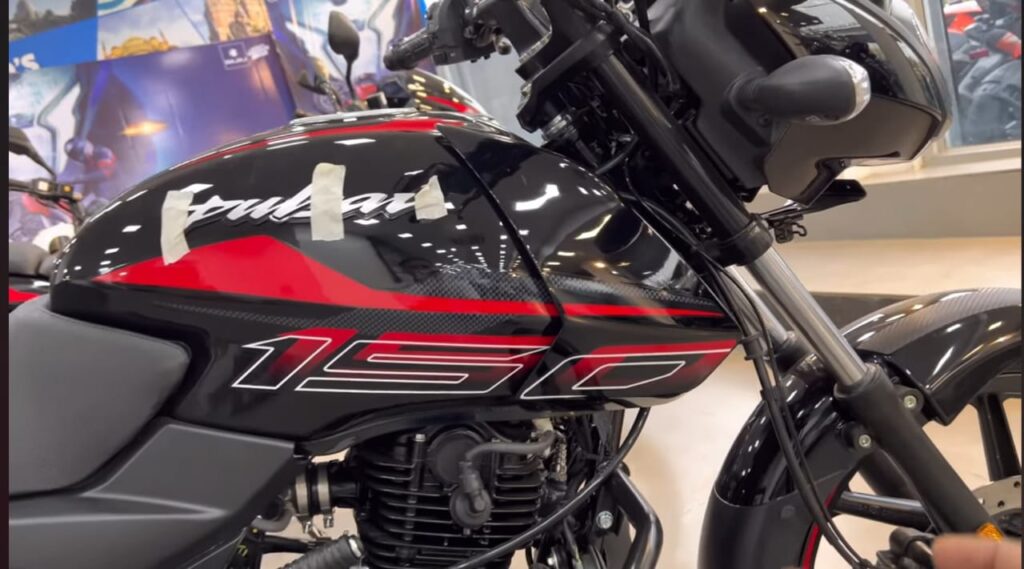 New Bajaj pulser 150 bike