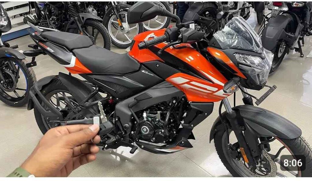 New Bajaj pulser ns 125 bike