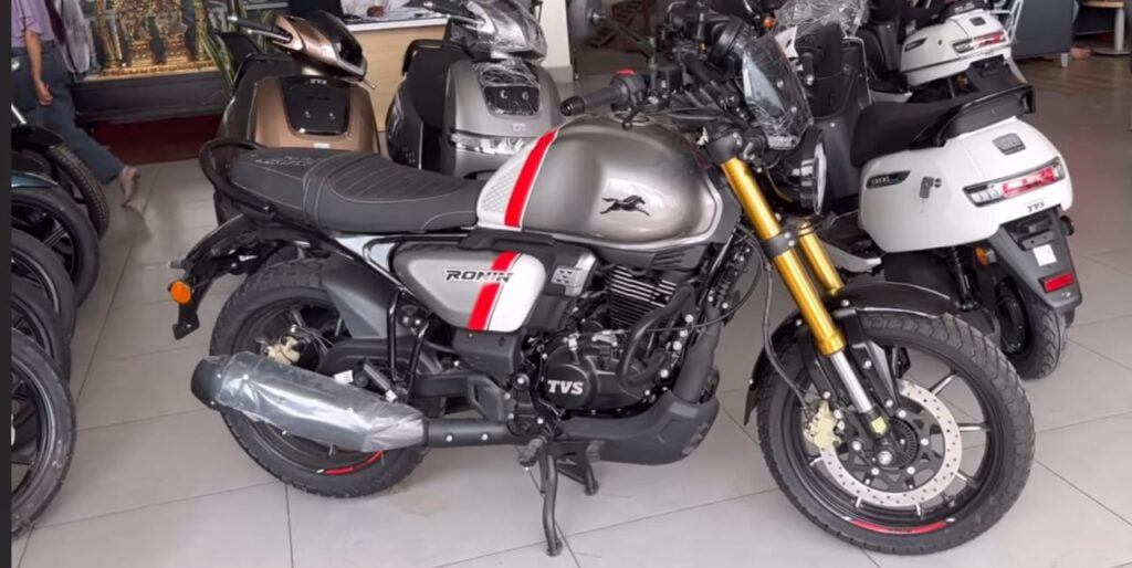 Tvs Ronin 225